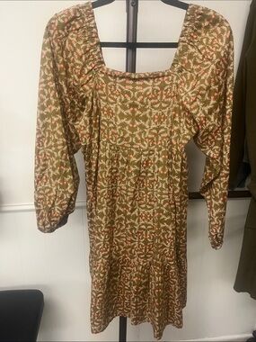 Universal Thread Olive Floral Square-Neck Long Sleeve Dress